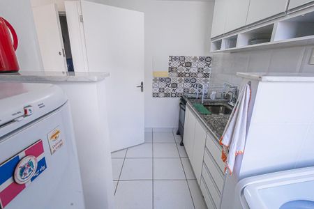Apartamento para alugar com 47m², 2 quartos e 2 vagas Apartamento para alugar com 47m², 2 quartos e 2 vagascozinha