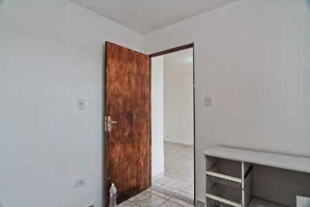 Casa para alugar com 90m², 2 quartos e 2 vagasQuarto
