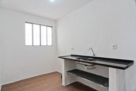 Casa para alugar com 90m², 2 quartos e 2 vagasCozinha