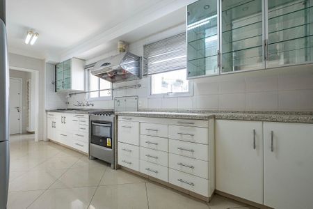 Apartamento para alugar com 185m², 4 quartos e 3 vagasCozinha
