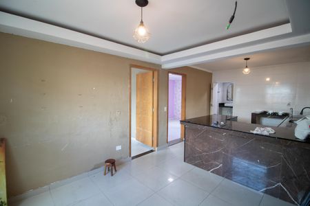 SALA de casa para alugar com 2 quartos, 120m² em Vila Continental, São Paulo