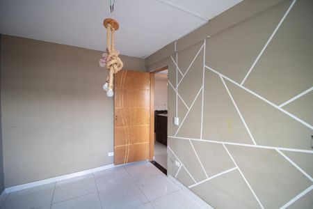 Quarto de casa para alugar com 2 quartos, 120m² em Vila Continental, São Paulo