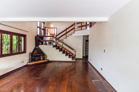 Sala  de casa de condomínio para alugar com 4 quartos, 360m² em Residencial Quatro (alphaville), Santana de Parnaíba