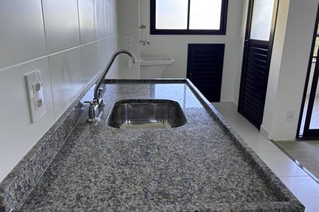 Apartamento à venda com 58m², 2 quartos e 1 vagaCozinha 