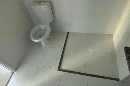 Apartamento à venda com 58m², 2 quartos e 1 vagaBanheiro Social 