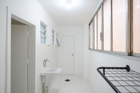 Apartamento à venda com 206m², 3 quartos e 1 vagaÁrea de serviço