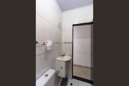 Casa para alugar com 120m², 2 quartos e 2 vagasBanheiro