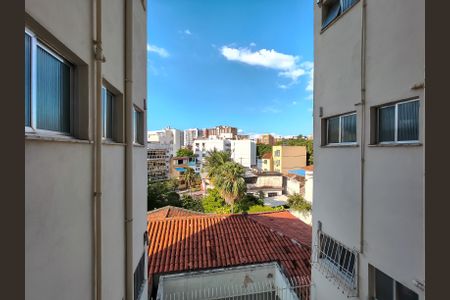 Apartamento para alugar com 75m², 2 quartos e 1 vagaCozinha
