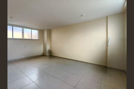 Apartamento para alugar com 75m², 2 quartos e 1 vagaÁrea comum - Salão de festas