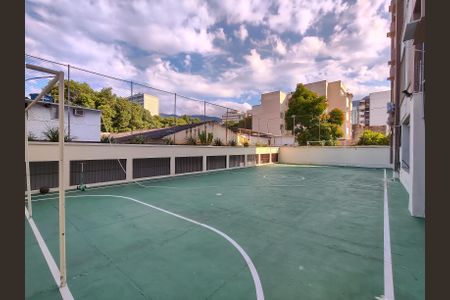 Apartamento para alugar com 75m², 2 quartos e 1 vagaQuadra Esportiva