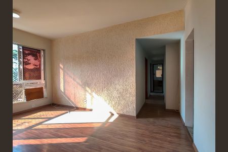 Sala de apartamento para alugar com 2 quartos, 75m² em Grajaú, Rio de Janeiro