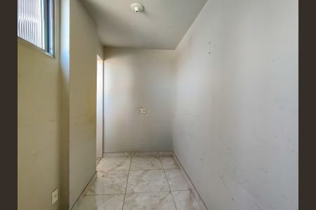 Apartamento para alugar com 75m², 2 quartos e 1 vagaÁrea de Serviço