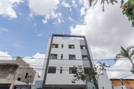 Apartamento para alugar com 130m², 3 quartos e 2 vagasFachada
