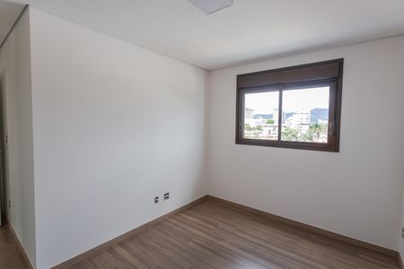 Apartamento para alugar com 130m², 3 quartos e 2 vagasSuíte