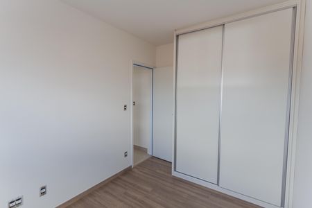 Apartamento para alugar com 130m², 3 quartos e 2 vagasQuarto 3