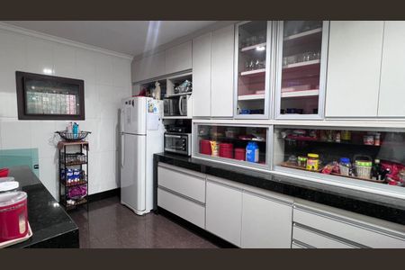 Casa para alugar com 5 quartos, 360m² em Colégio Batista, Belo Horizonte