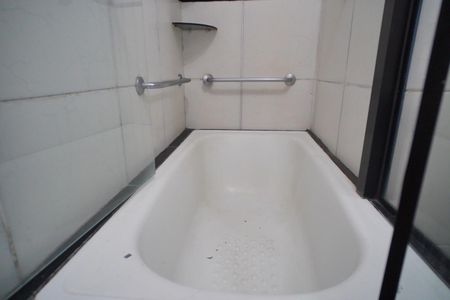 Apartamento para alugar com 41m², 2 quartos e sem vagaBanheiro