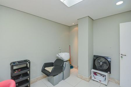 Apartamento à venda com 98m², 3 quartos e 2 vagas Apartamento à venda com 98m², 3 quartos e 2 vagasÁrea comum - Salão