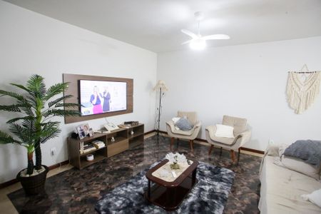 Casa à venda com 188m², 4 quartos e 3 vagasSala de Estar