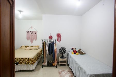 Casa à venda com 188m², 4 quartos e 3 vagasQuarto 4