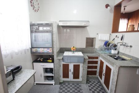 Casa à venda com 188m², 4 quartos e 3 vagasCozinha