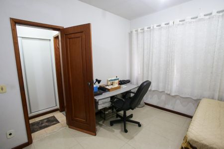 Casa à venda com 188m², 4 quartos e 3 vagasQuarto 4