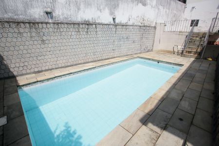 Casa à venda com 188m², 4 quartos e 3 vagasPiscina