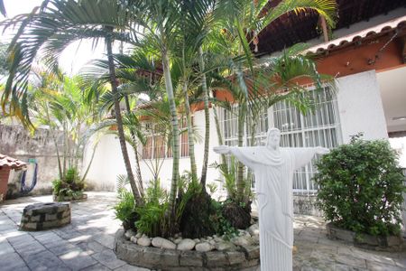 Casa à venda com 188m², 4 quartos e 3 vagasJardim