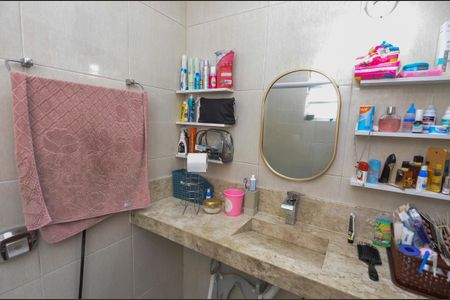 Apartamento à venda com 115m², 3 quartos e sem vagaBanheiro da Suíte