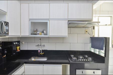 Apartamento à venda com 115m², 3 quartos e sem vagaCozinha