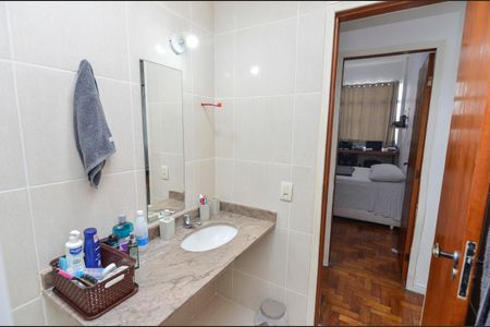 Apartamento à venda com 115m², 3 quartos e sem vagaBanheiro Social