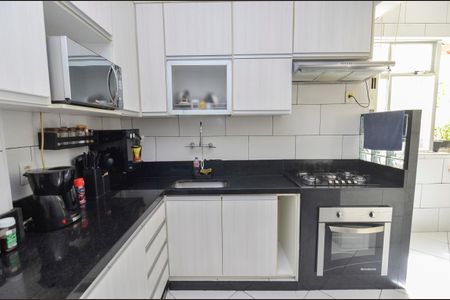 Apartamento à venda com 115m², 3 quartos e sem vagaCozinha