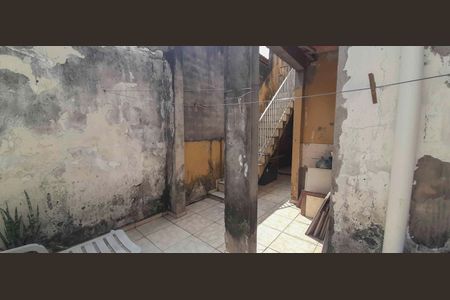 Casa à venda com 206m², 4 quartos e 2 vagas