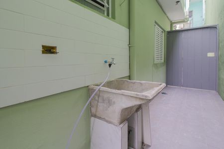 Casa para alugar com 60m², 1 quarto e 1 vagaÁrea de serviço