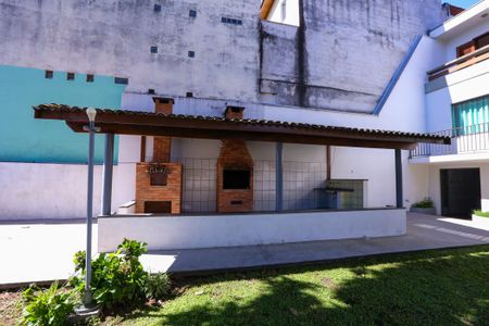 Casa à venda com 800m², 4 quartos e 4 vagas Casa à venda com 800m², 4 quartos e 4 vagasÁrea comum