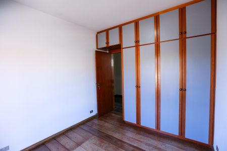 Casa à venda com 800m², 4 quartos e 4 vagasQuarto