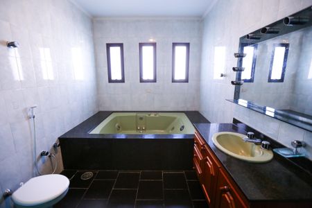 Casa à venda com 4 quartos, 800m² em Vila Pereira Cerca, São Paulo