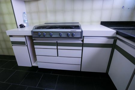 Casa à venda com 800m², 4 quartos e 4 vagasCozinha