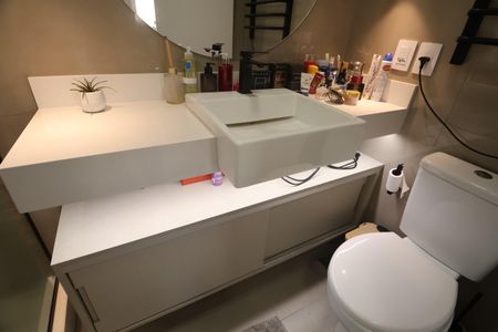 Apartamento à venda com 76m², 3 quartos e 2 vagasBanheiro suíte