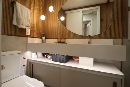 Apartamento à venda com 76m², 3 quartos e 2 vagasBanheiro