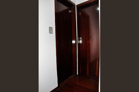 Casa para alugar com 224m², 4 quartos e 4 vagasDetalhe - Corredor Quartos