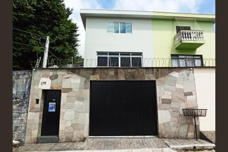 Casa para alugar com 224m², 4 quartos e 4 vagasFachada do Imóvel