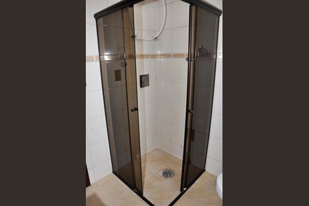 Casa para alugar com 224m², 4 quartos e 4 vagasDetalhe - Banheiro Social