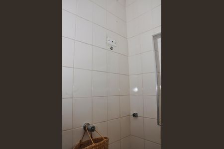 Casa para alugar com 224m², 4 quartos e 4 vagasDetalhe - Banheiro do Quarto de Empregada