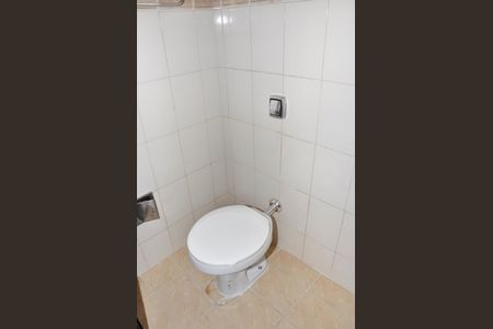 Casa para alugar com 224m², 4 quartos e 4 vagasDetalhe - Banheiro Social