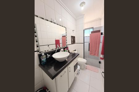 Apartamento à venda com 60m², 2 quartos e 1 vagaBanheiro Social