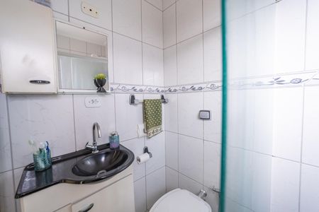 Casa à venda com 101m², 3 quartos e 2 vagasBanheiro do Quarto 1
