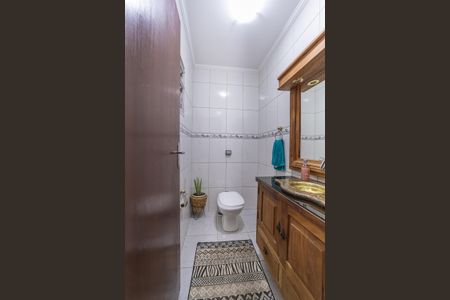 Casa à venda com 101m², 3 quartos e 2 vagasLavabo