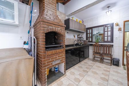 Casa à venda com 101m², 3 quartos e 2 vagasÁrea gourmet