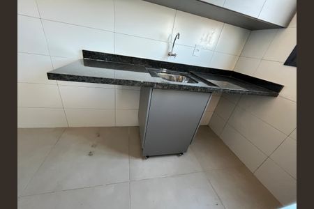Casa de condomínio para alugar com 33m², 1 quarto e sem vagaCozinha